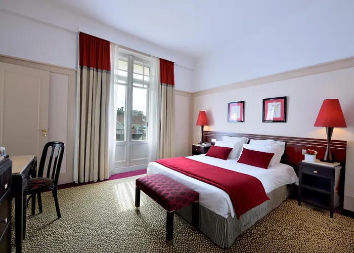 Hotel Plaza Biarritz Plage - Handwritten Collection